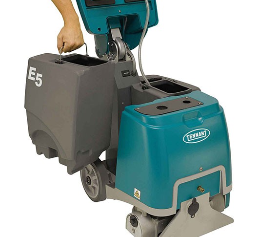 E5 Compact Low-Profile Carpet Extractor alt 4